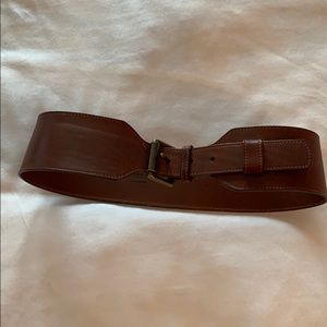 Women’s Leather Burberry Equestrian style belt.